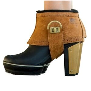Sorel Medina Il High-Heel Platform Rain
Booties , Black/Brown, Edgy, Urban, 9.5